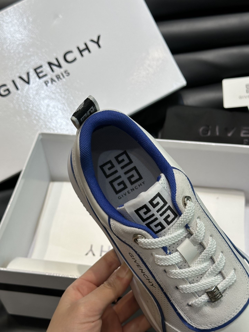 Givenchy Sneakers